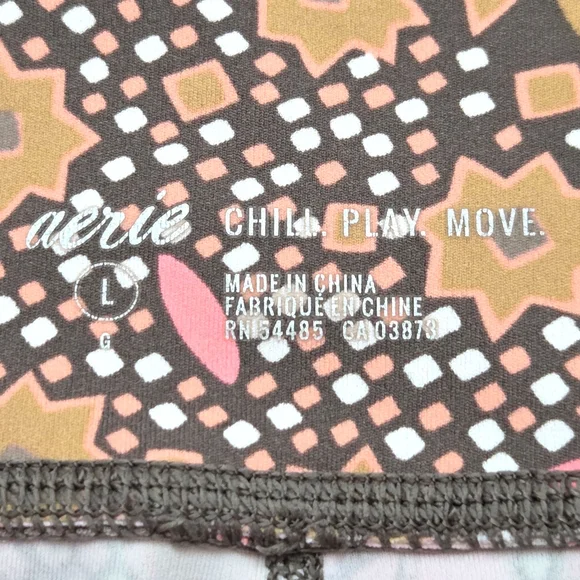 Aerie Women's Leggings with Pink and Brown Geometric Pattern Size L EUC - Picture 3 of 16